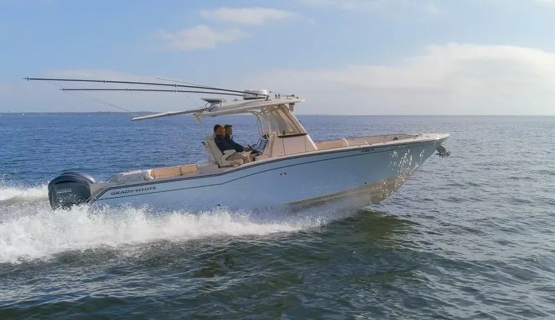 Slide: The Image of 2022 32 Grady White Canyon 326 Running (8) - 4896749