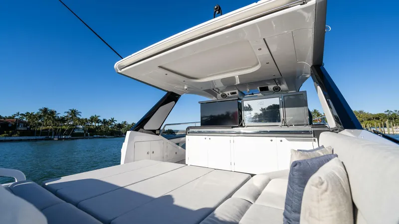 Slide: The Image of Azimut Verve 47 2022 - 4858359