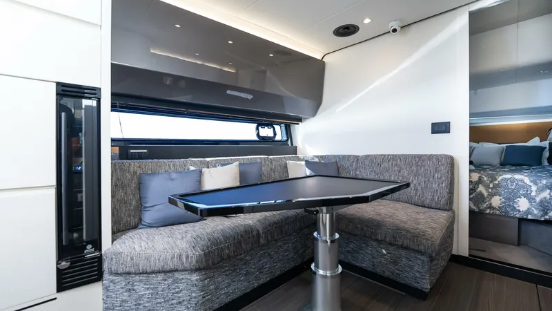 Slide: The Image of Azimut Verve 47 2022 - 4858329