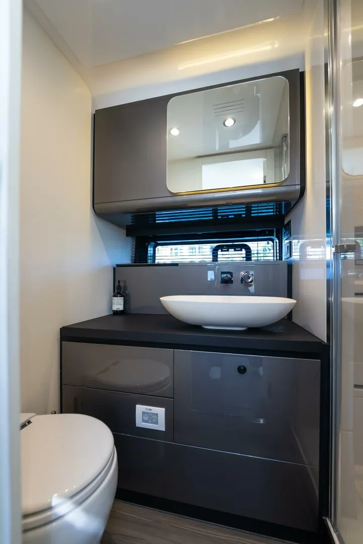 Slide: The Image of Azimut Verve 47 2022 - 4858326