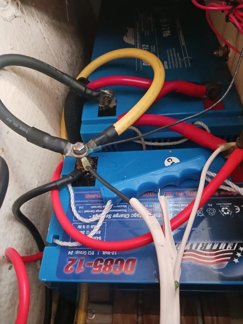 Slide: The Image of Used Sail Catamaran for sale 2006 PERFORMANCE CRUISING Gemini 105Mc - LE REVE - 4859365