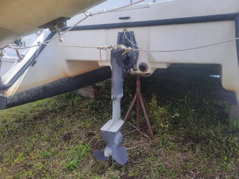 Slide: The Image of Used Sail Catamaran for sale 2006 PERFORMANCE CRUISING Gemini 105Mc - LE REVE - 4859383