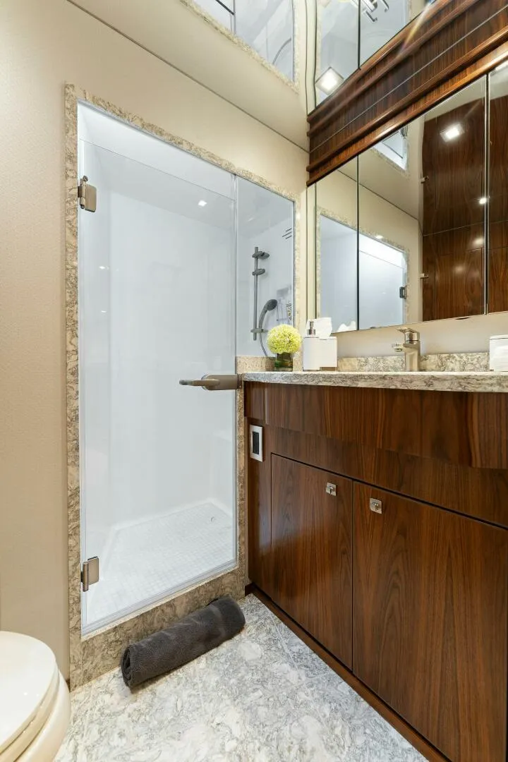 Slide: The Image of 2017 Viking 92 Enclosed Bridge "Aussie Rules" - 4861028