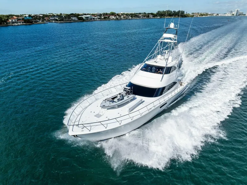 Slide: The Image of 2017 Viking 92 Enclosed Bridge "Aussie Rules" - 4861137