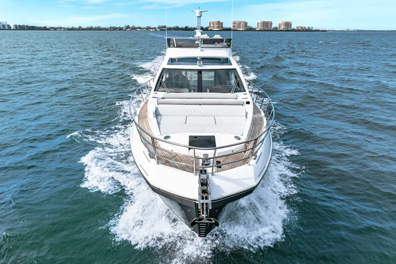 Slide: The Image of Azimut S6 2025 - 4951407