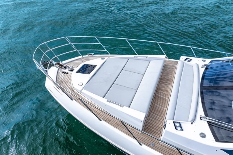 Slide: The Image of Azimut S6 2025 - 4951399