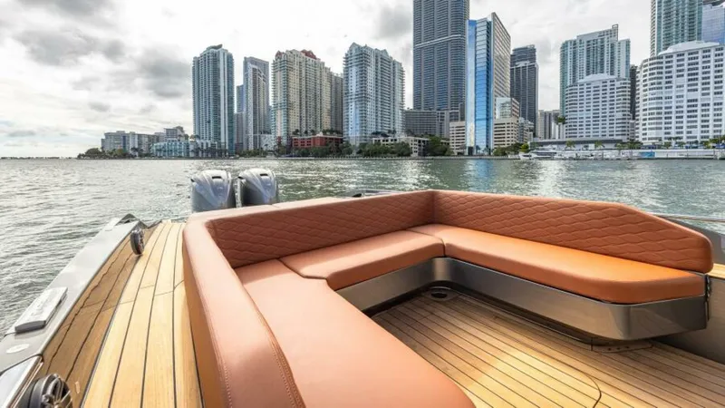 Slide: The Image of 30Stradivari43_web 101 - 4862482