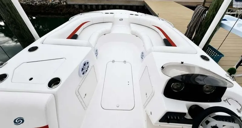 Slide: The Image of Hurricane SunDeck Sport 188-OB 2021 - 7467707
