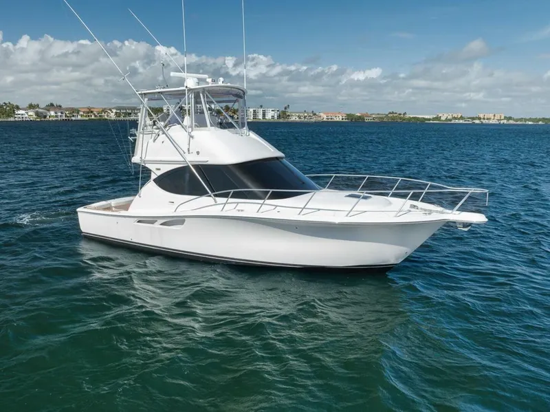 The Image of Tiara Tiara 390 Convertible 2015 - 4864639