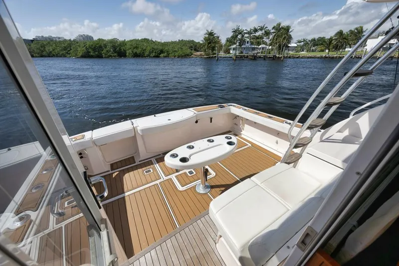 Slide: The Image of Tiara Tiara 390 Convertible 2015 - 4864691