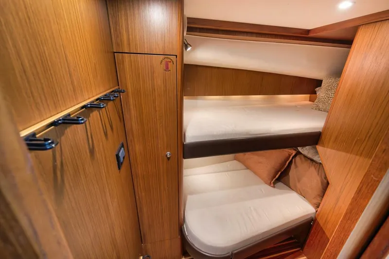 Slide: The Image of Tiara Tiara 390 Convertible 2015 - 4864673