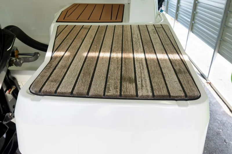 Slide: The Image of Jeanneau Leader 9.0 CC 2020 - 4865220