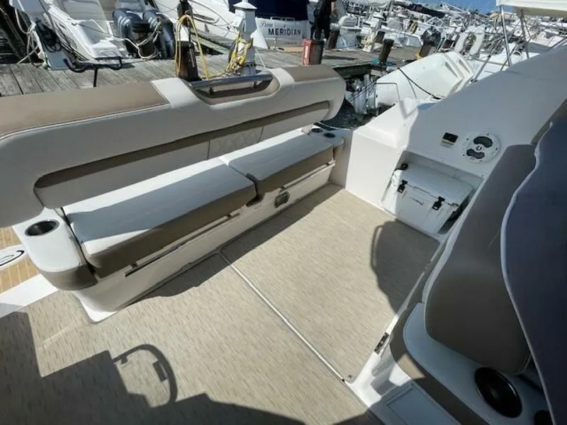 Slide: The Image of Regal 35 SPORT COUPE 2018 - 4865117