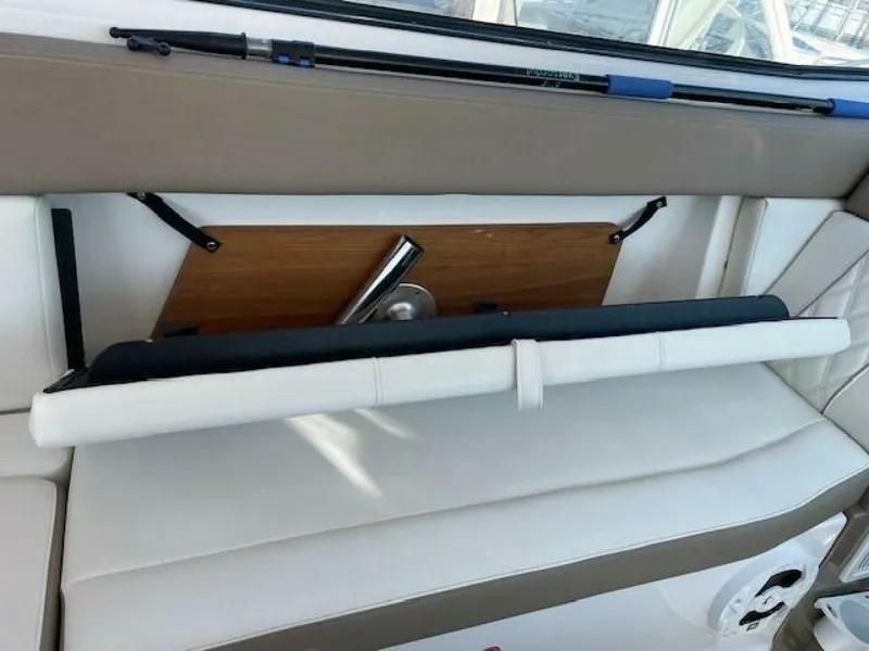 Slide: The Image of Regal 35 SPORT COUPE 2018 - 4865162