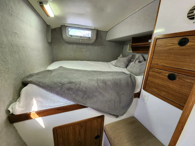 Slide: The Image of Manta 42 2000 - 4867067