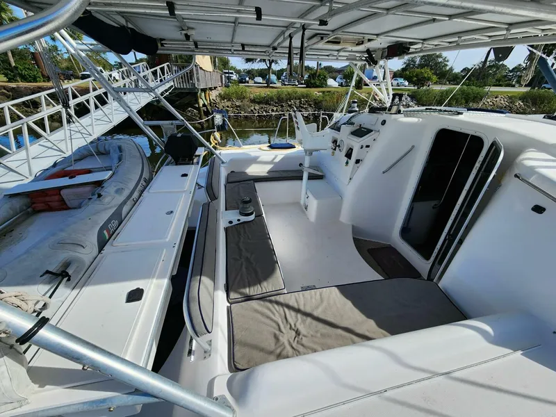 Slide: The Image of Manta 42 2000 - 4867074