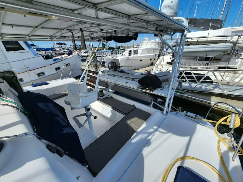 Slide: The Image of Manta 42 2000 - 4867077