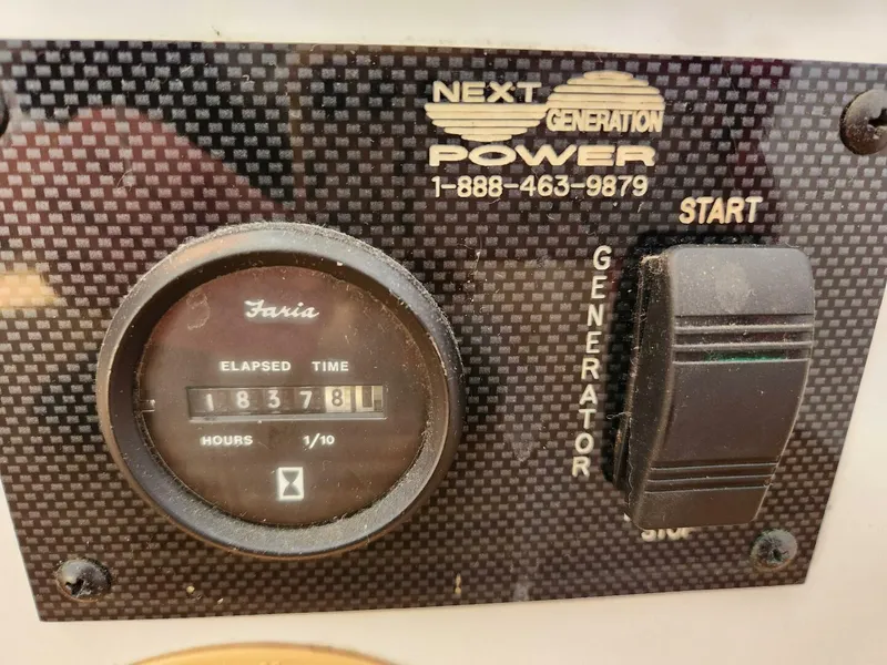 Slide: The Image of Manta 42 2000 - 4867241