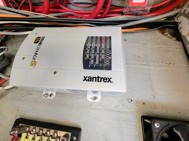 Slide: The Image of Manta 42 2000 - 4867288