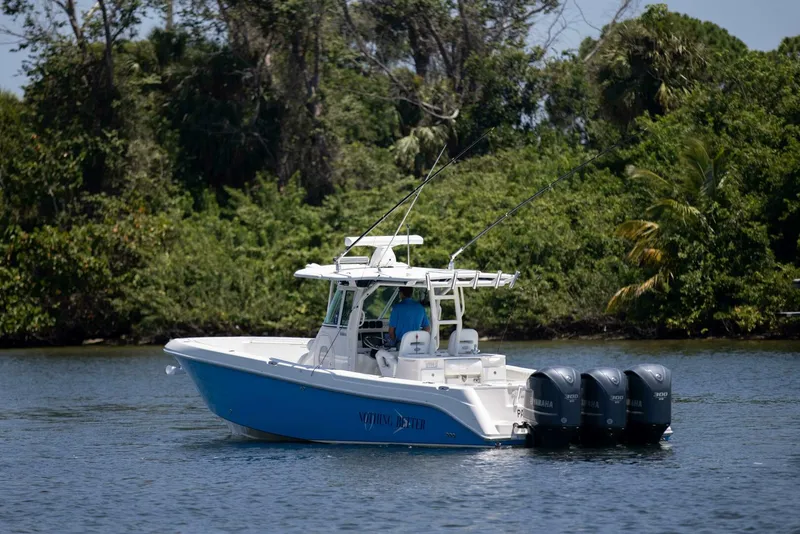Slide: The Image of 2009 Everglades 35 Center Console Outta Hand - 4867504