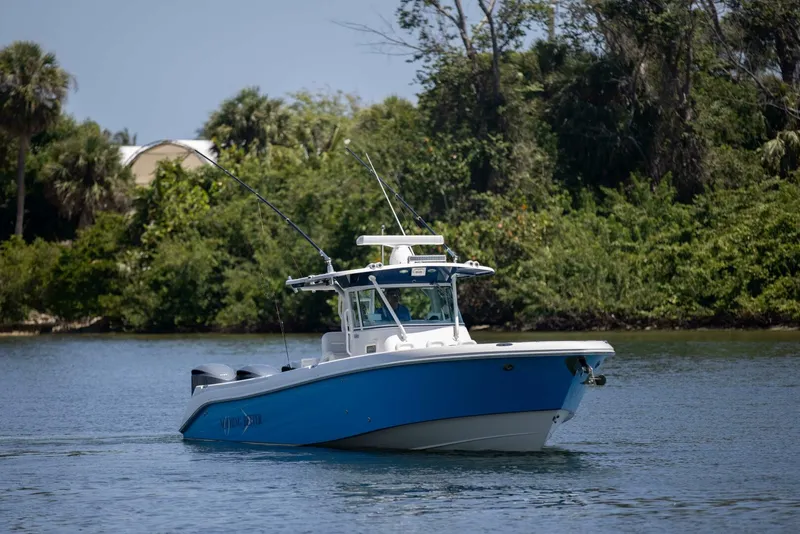 Slide: The Image of 2009 Everglades 35 Center Console Outta Hand - 4867508