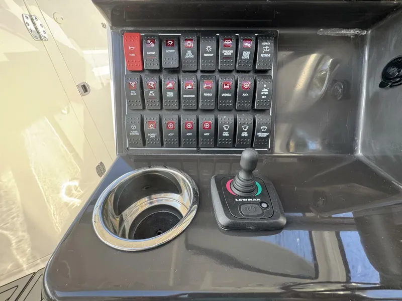 Slide: The Image of Pursuit DC 365 Dual Console 2024 - 4867713