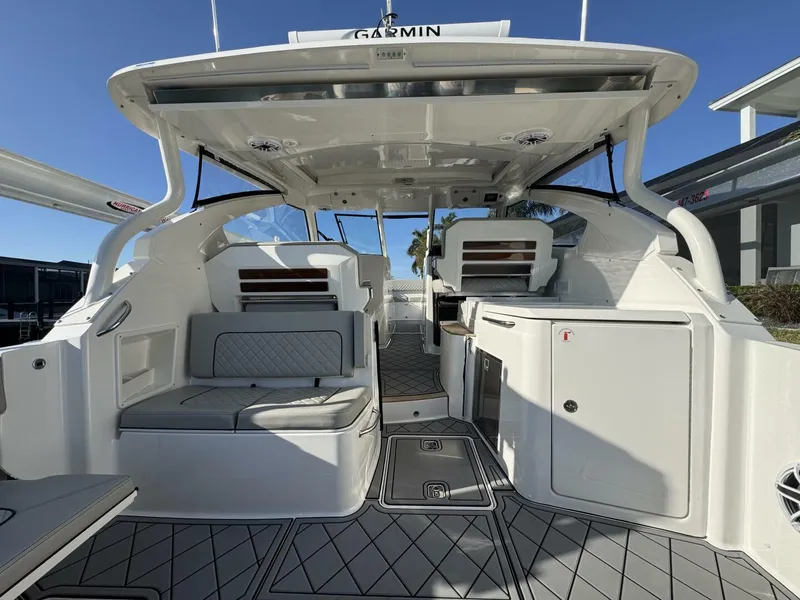 Slide: The Image of Pursuit DC 365 Dual Console 2024 - 4867719