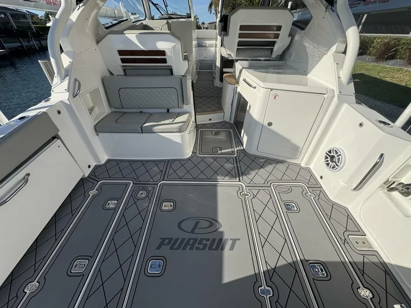 Slide: The Image of Pursuit DC 365 Dual Console 2024 - 4867720