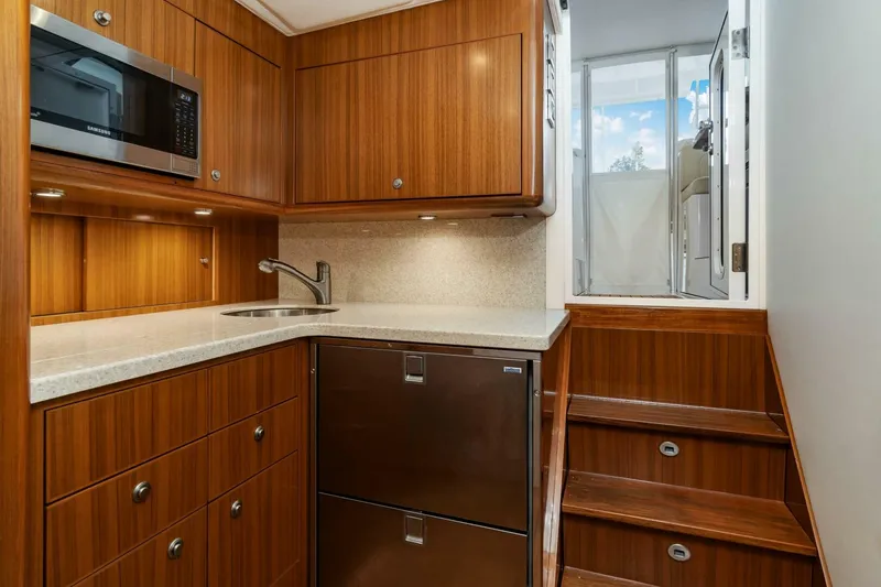 Slide: The Image of 2021 Viking 38 Billfish Fin Planner II - 4867736