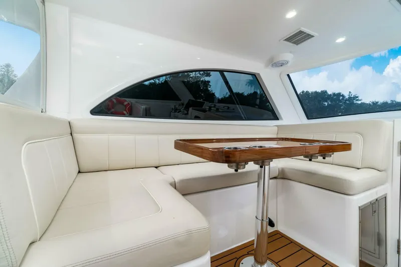 Slide: The Image of 2021 Viking 38 Billfish Fin Planner II - 4867738