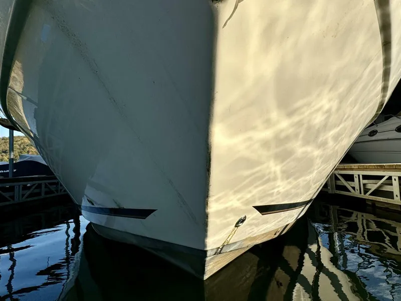 Slide: The Image of Rinker 342 Fiesta Vee 2004 - 4868212