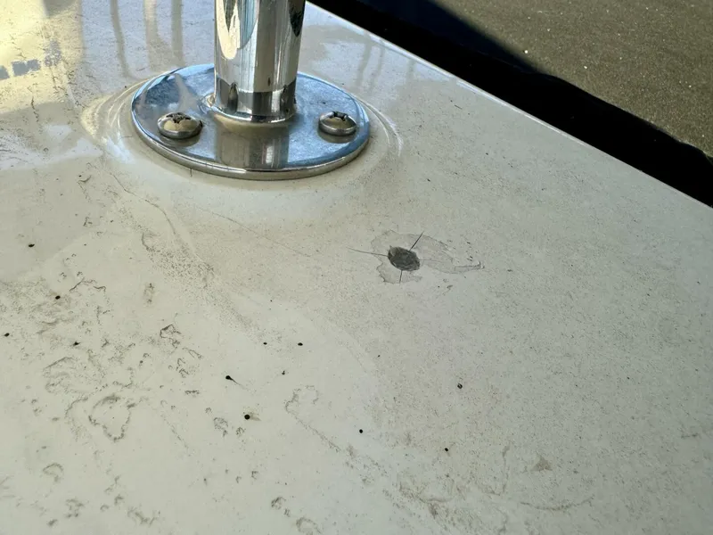 Slide: The Image of Rinker 342 Fiesta Vee 2004 - 4868308