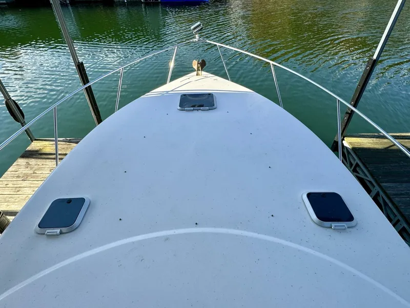 Slide: The Image of Rinker 342 Fiesta Vee 2004 - 4868143