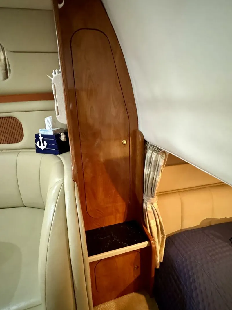 Slide: The Image of Rinker 342 Fiesta Vee 2004 - 4868173