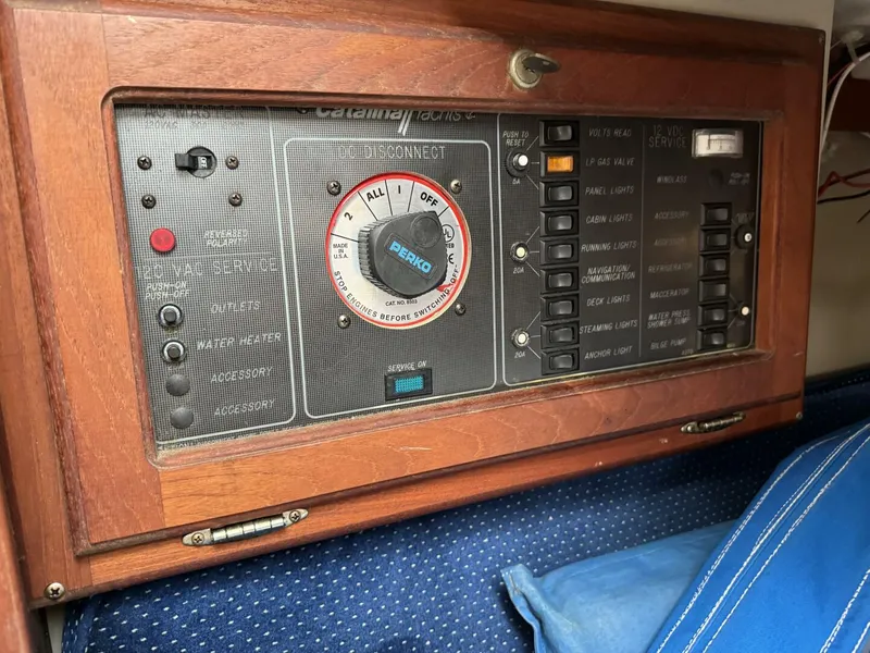 Slide: The Image of Catalina 27 1988 - 4868525