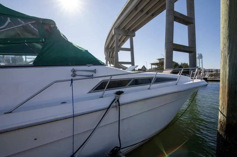 Slide: The Image of Sea Ray 420 Sundancer 1990 - 7515330