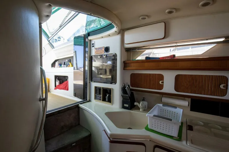 Slide: The Image of Sea Ray 420 Sundancer 1990 - 4869032