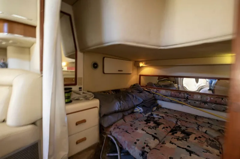 Slide: The Image of Sea Ray 420 Sundancer 1990 - 4869041