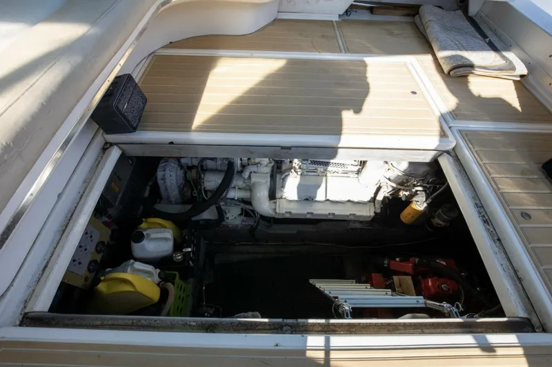 Slide: The Image of Sea Ray 420 Sundancer 1990 - 4869043