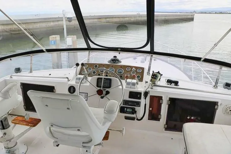 Slide: The Image of Ocean Alexander Cockpit Motor Yacht 54 1988 - 4869519