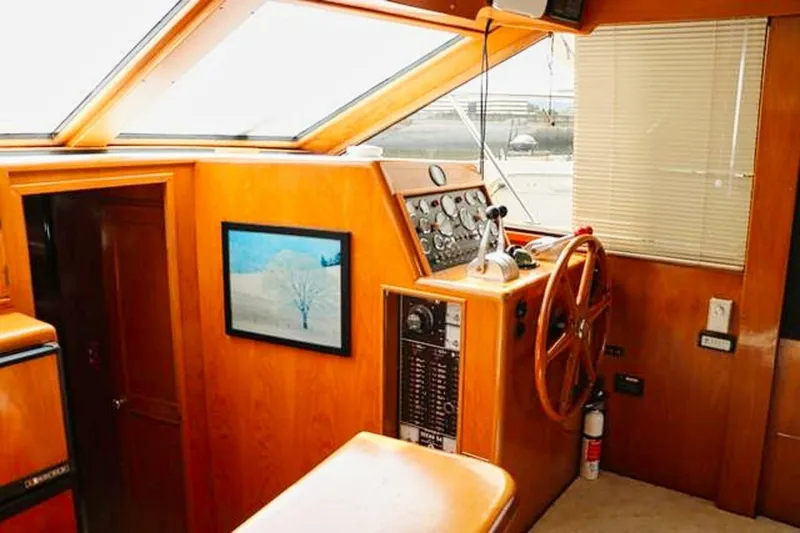 Slide: The Image of Ocean Alexander Cockpit Motor Yacht 54 1988 - 4869532