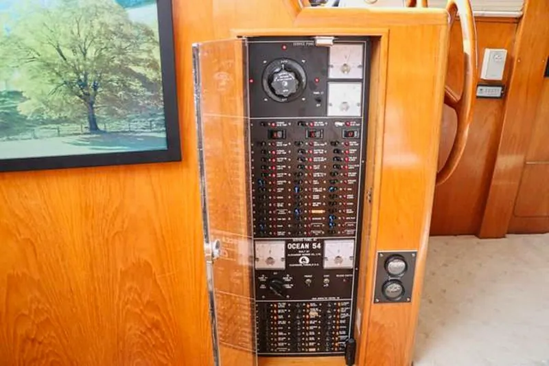 Slide: The Image of Ocean Alexander Cockpit Motor Yacht 54 1988 - 4869538