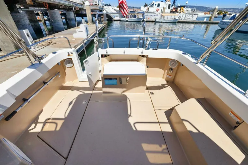 Slide: The Image of Ranger Tug R-27 2014 - 4869576