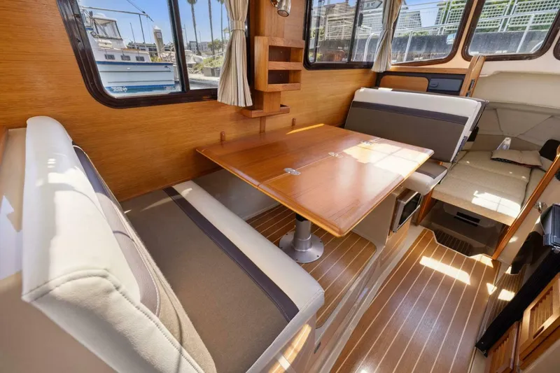 Slide: The Image of Ranger Tug R-27 2014 - 4869580