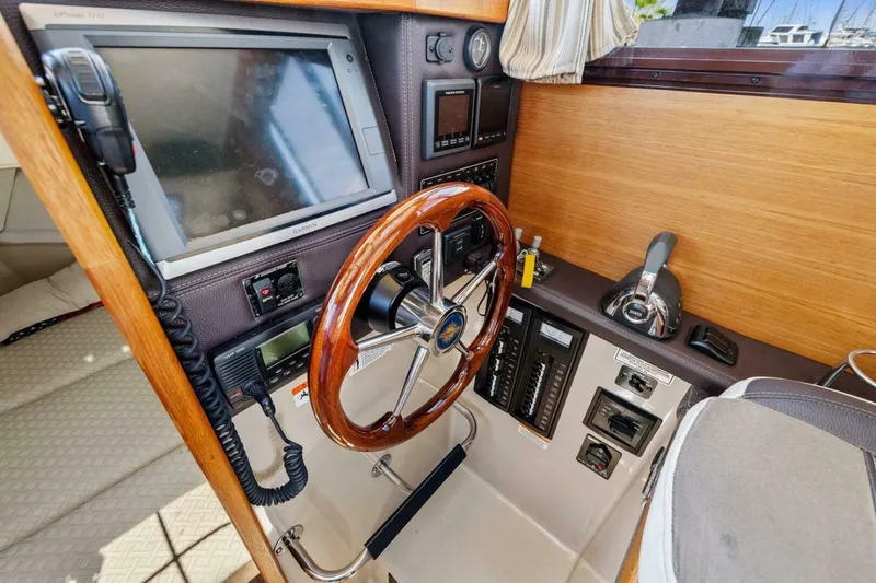 Slide: The Image of Ranger Tug R-27 2014 - 4869585