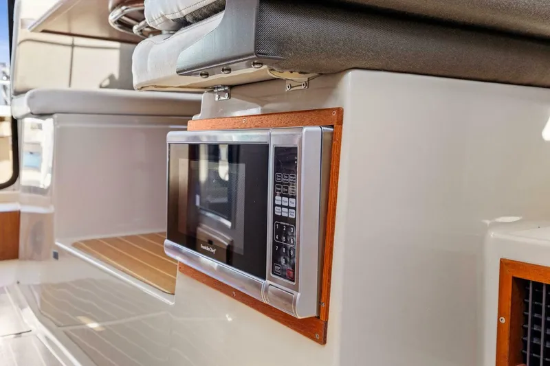 Slide: The Image of Ranger Tug R-27 2014 - 4869589