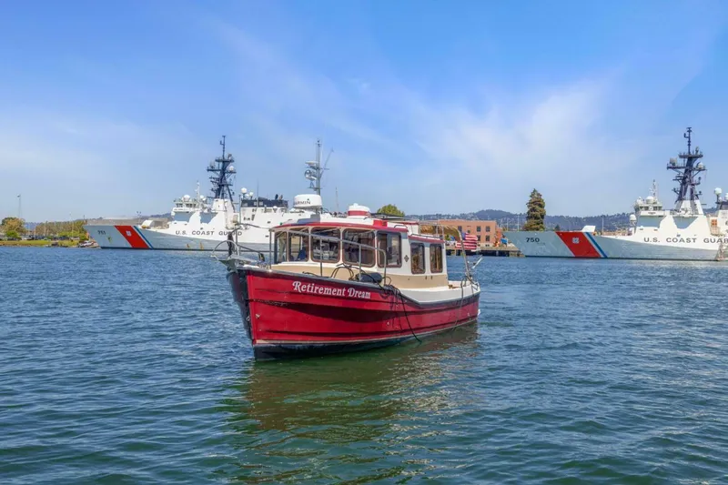 Slide: The Image of Ranger Tug R-27 2014 - 4869556