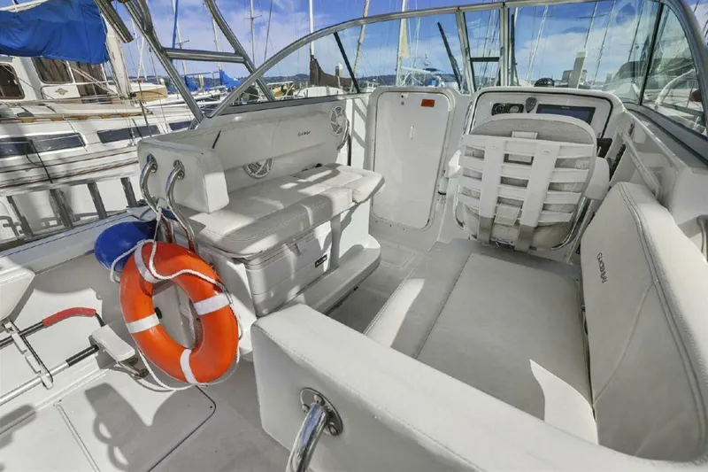 Slide: The Image of Glacier Bay 277 Hardtop 2009 - 4869633