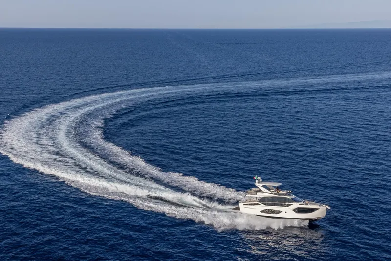 Slide: The Image of Absolute 56 Fly 2026 - 4871844