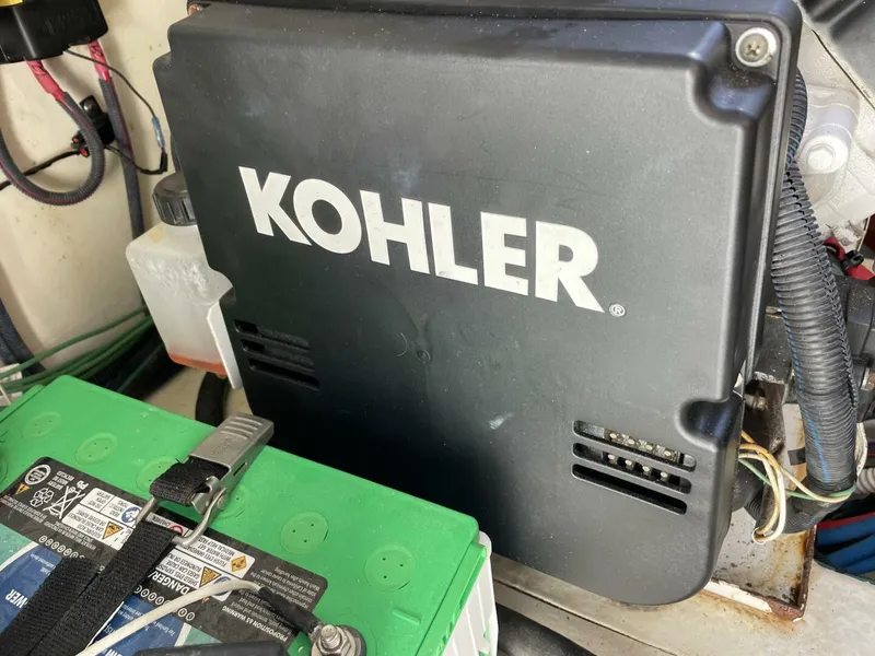 Slide: The Image of 2019 Sundancer 350 Coupe - 5014224